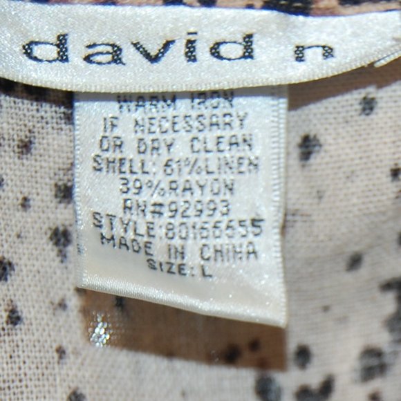 DAVID N Women's Brown Animal Print Jacket With 3 Buttons.  Size Large - Picture 11 of 13